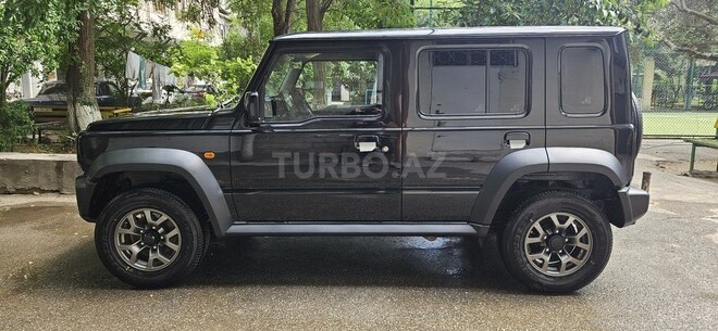 Suzuki Jimny-11