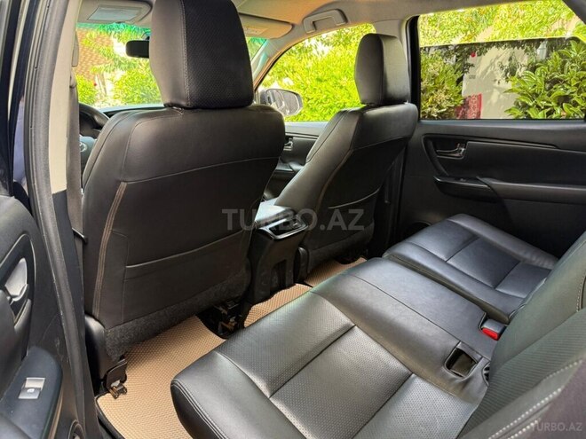 Toyota Fortuner-5