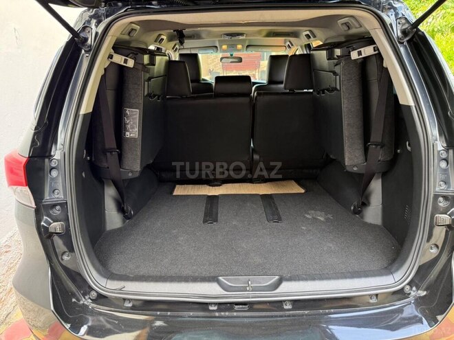 Toyota Fortuner-6