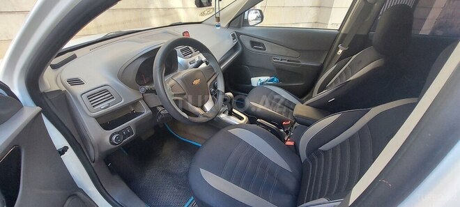 Chevrolet Cobalt-6