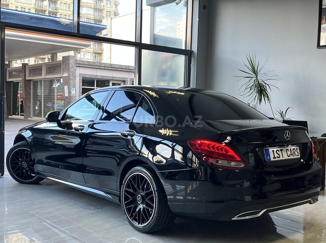 Mercedes C 300-9