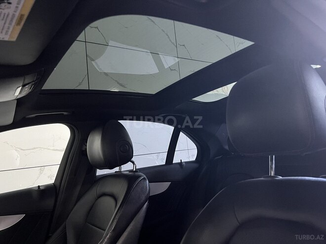 Mercedes C 300-17
