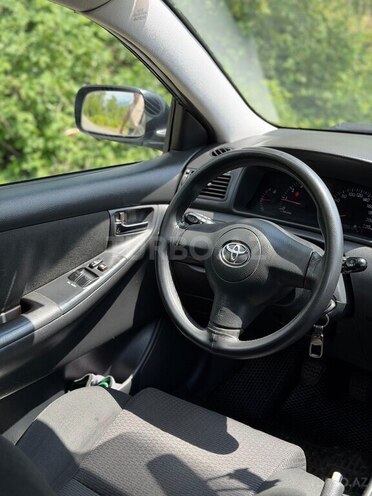Toyota Corolla-7