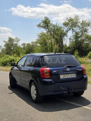 Toyota Corolla-13