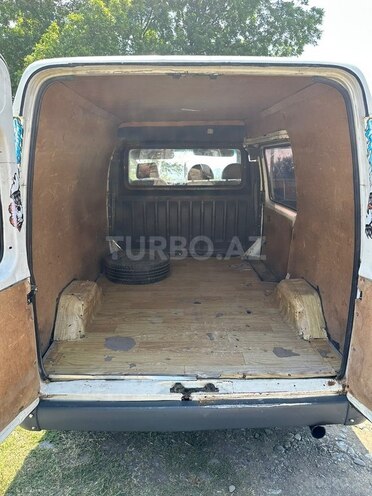 Ford Transit-6