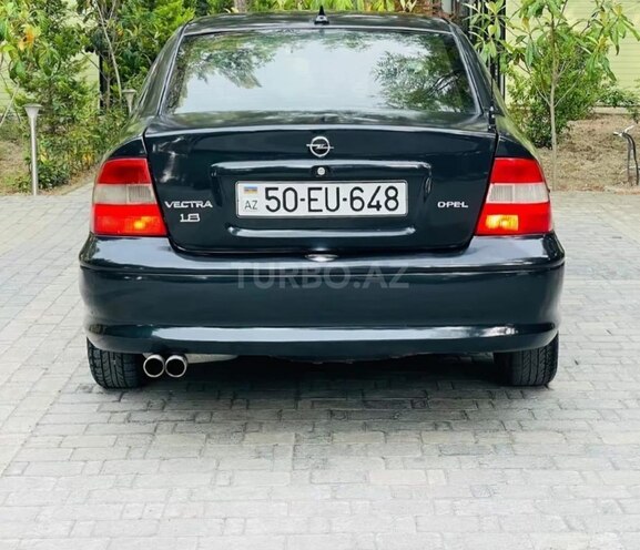 Opel Vectra-3