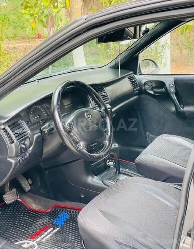 Opel Vectra-2