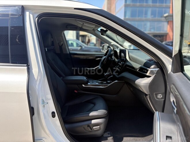 Toyota Highlander-8