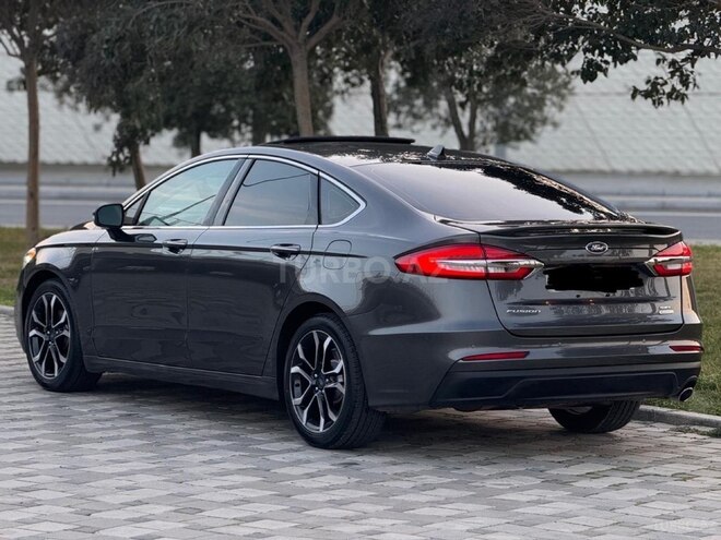Ford Fusion (North America)-6