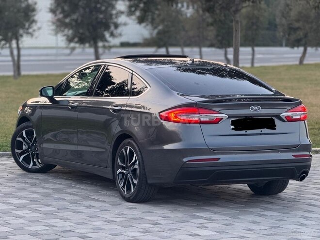 Ford Fusion (North America)-11