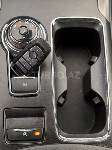 Ford Fusion (North America)-16
