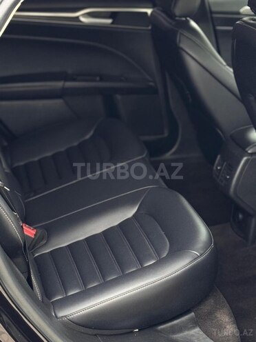 Ford Fusion (North America)-15