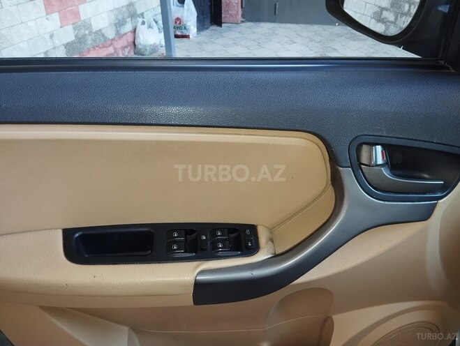 Chery Tiggo (T11)-14