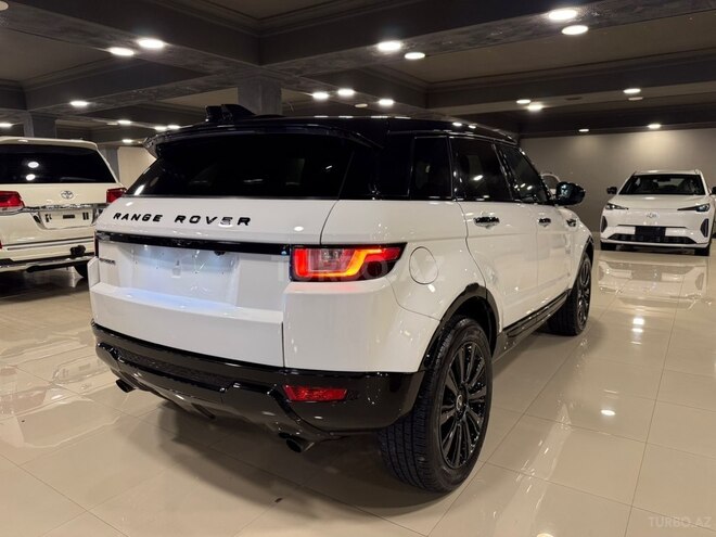 Land Rover RR Evoque-5