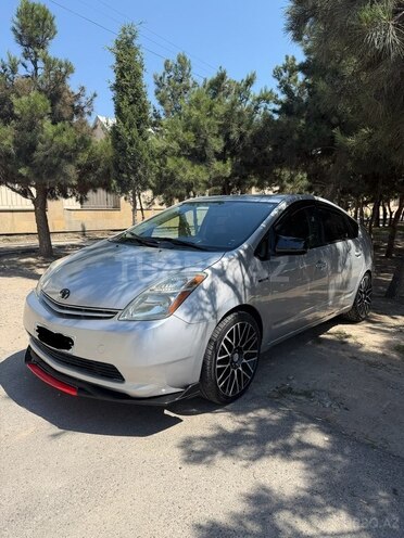 Toyota Prius-3