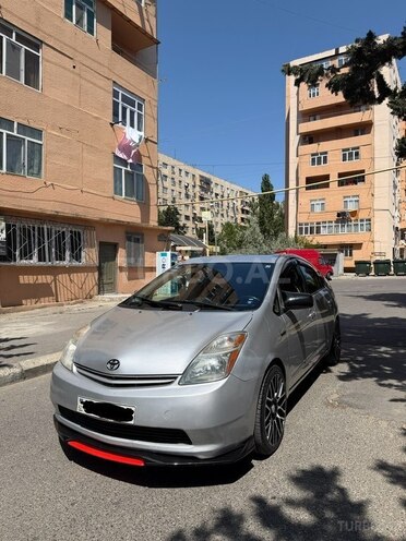 Toyota Prius-1
