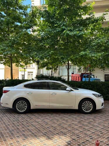 Kia K7-8