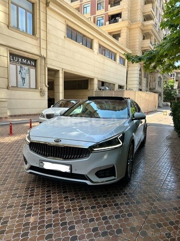 Kia K7-4