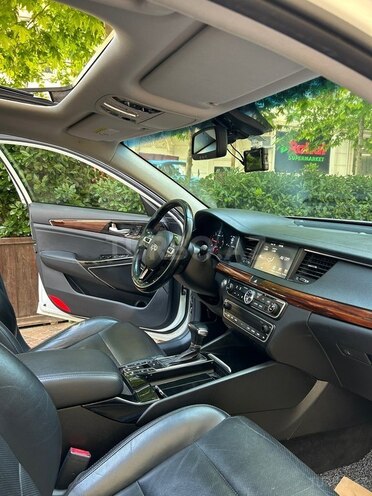 Kia K7-16