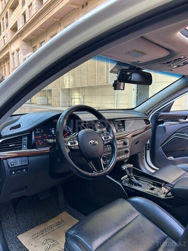 Kia K7-15