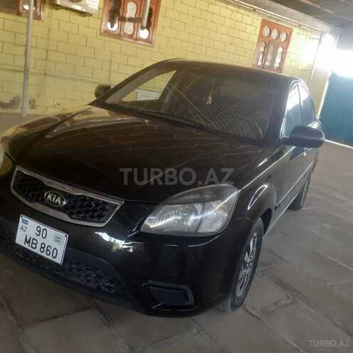 Kia Rio-1