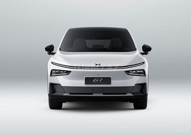 XPeng G7-4