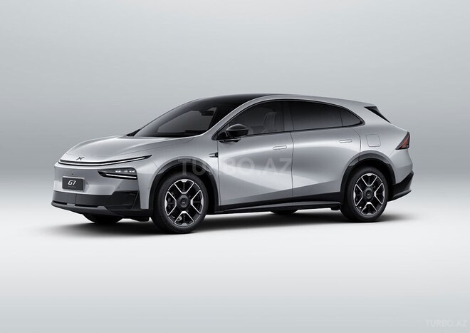 XPeng G7-8