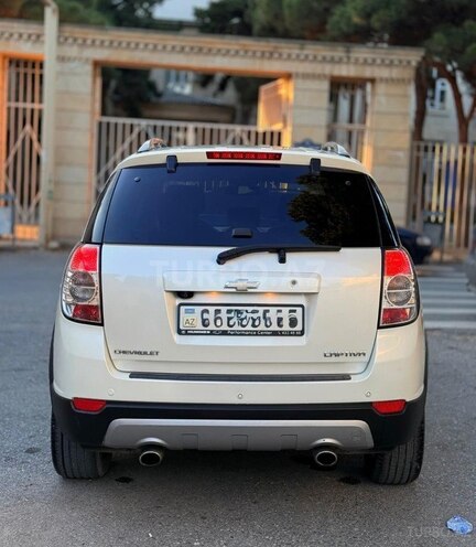 Chevrolet Captiva-4