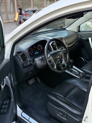 Chevrolet Captiva-8