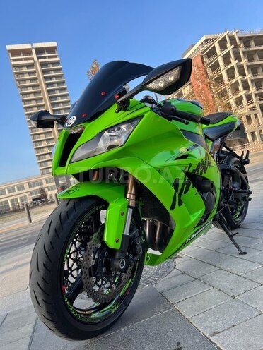 Kawasaki Ninja ZX-10R-3