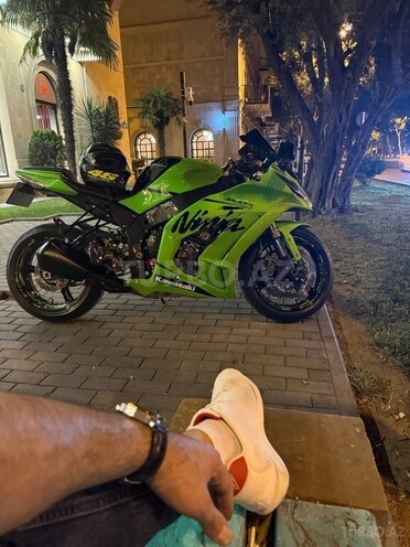 Kawasaki Ninja ZX-10R-9