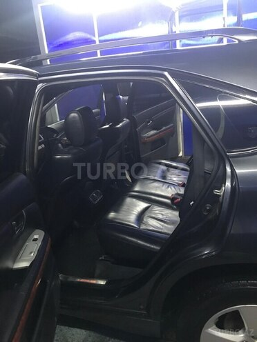 Lexus RX 300-17