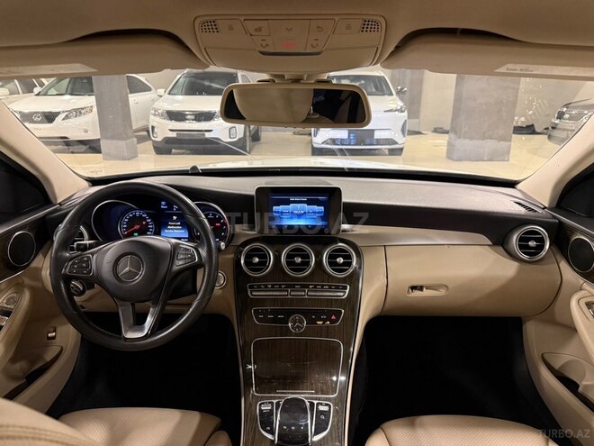 Mercedes C 300-7