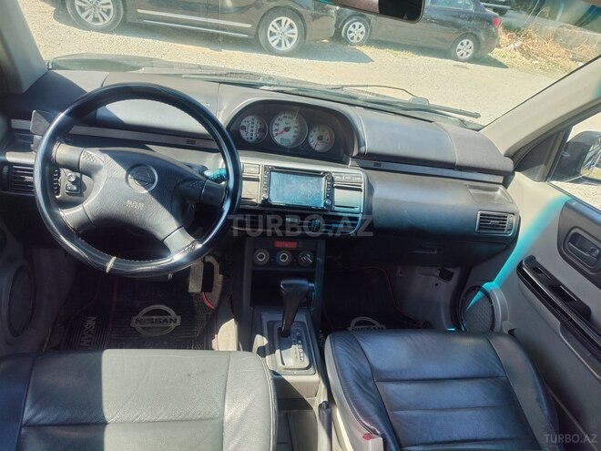 Nissan X-Trail-11