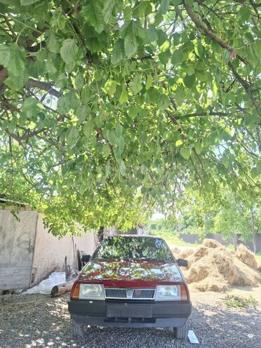 LADA (VAZ) 21099-1
