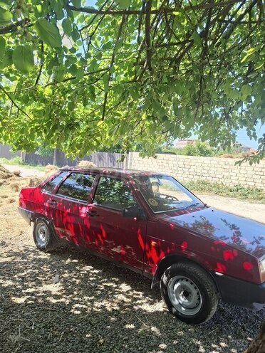LADA (VAZ) 21099-4