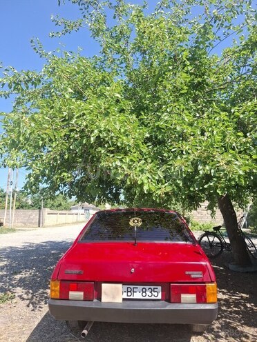 LADA (VAZ) 21099-2