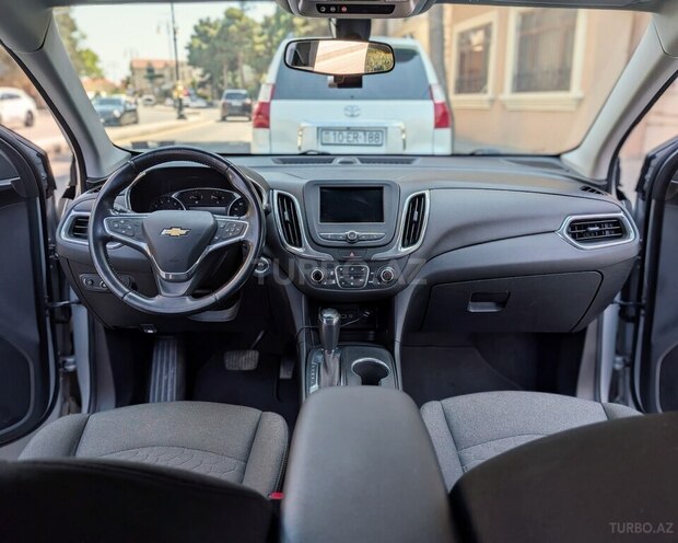 Chevrolet Equinox-19