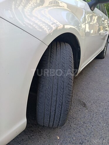 Toyota Corolla Fielder-13