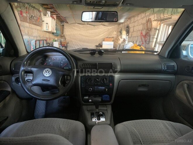 Volkswagen Passat-7