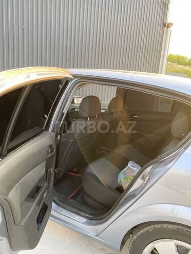 Opel Astra-10