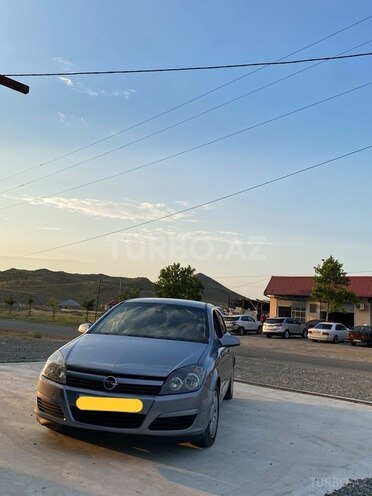 Opel Astra-2