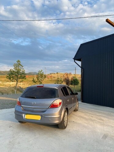 Opel Astra-7