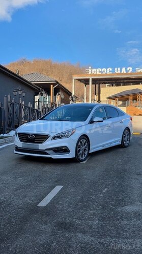 Hyundai Sonata-6
