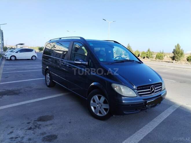 Mercedes Viano-3
