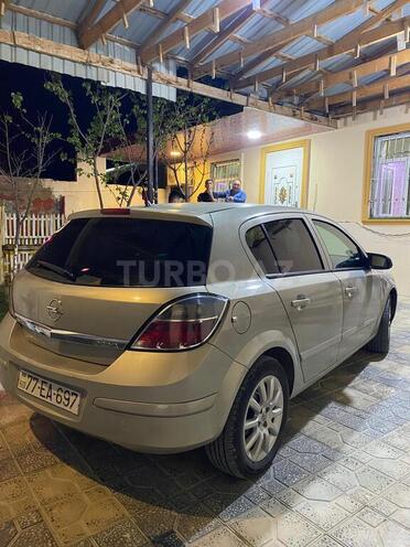Opel Astra-3