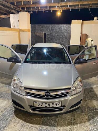 Opel Astra-2