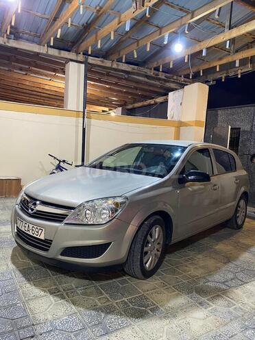 Opel Astra-1