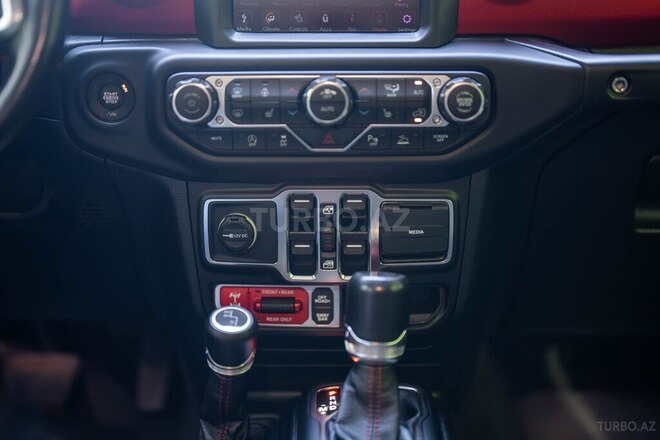 Jeep Wrangler-14