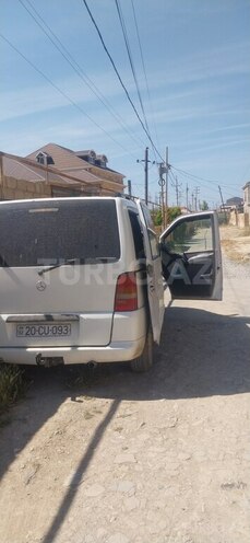 Mercedes Vito 108 CDI-14